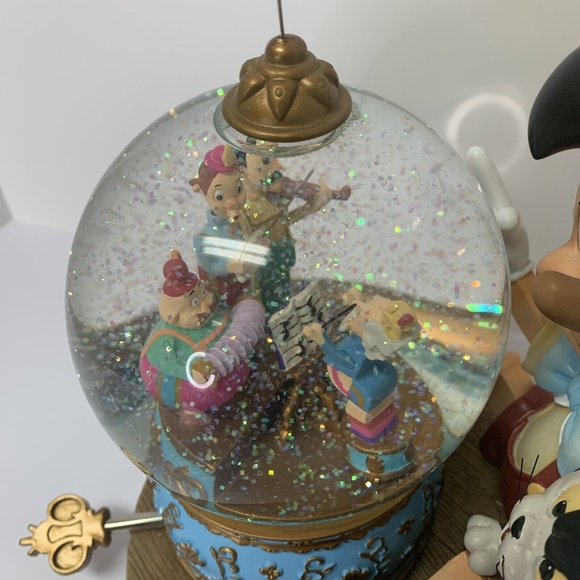 Disney Pinocchio & Figaro Magic Musical Animated Snow Globe Brahm's Waltz READ - Picture 2 of 9